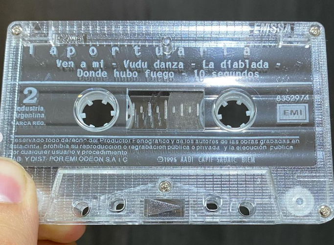 Huija - La portuaria.