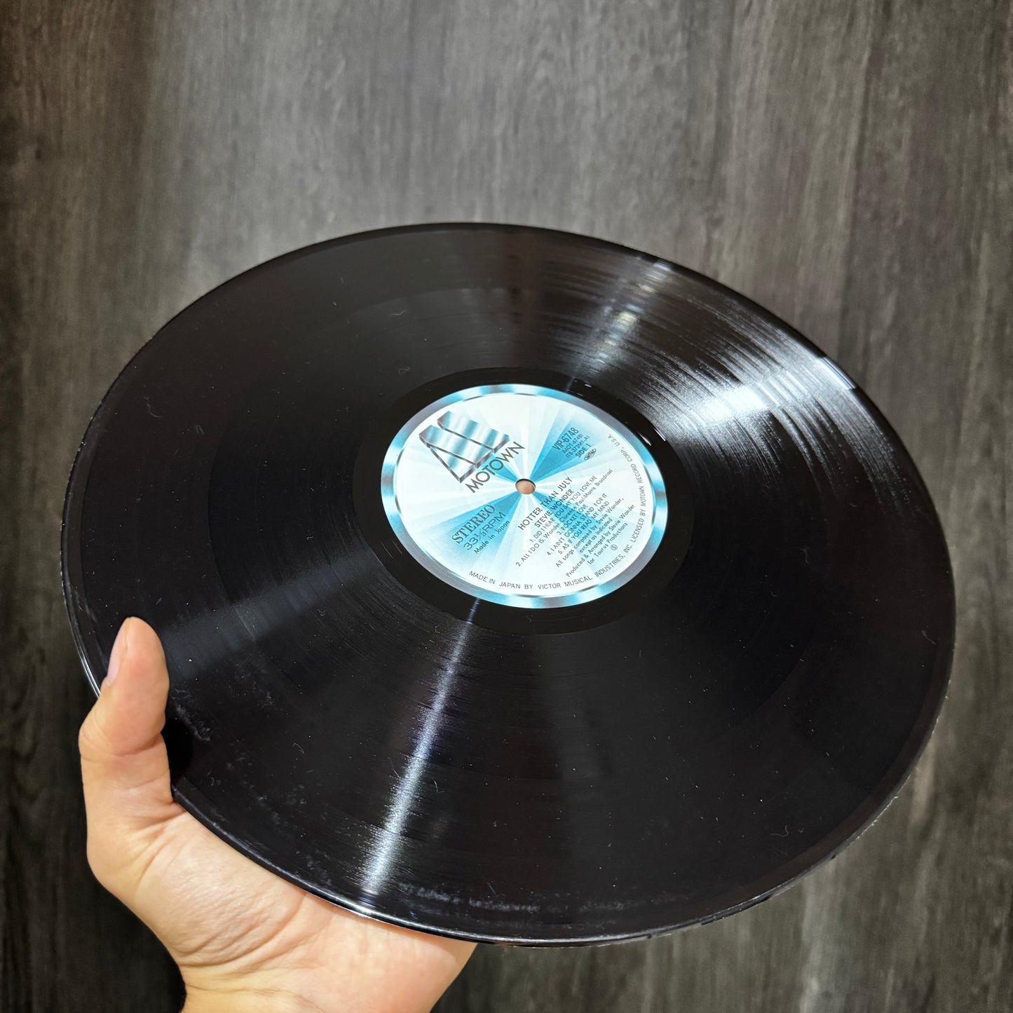 STEVIE WONDER - HOTTER THAN JULY LP EDICION JAPONESA
