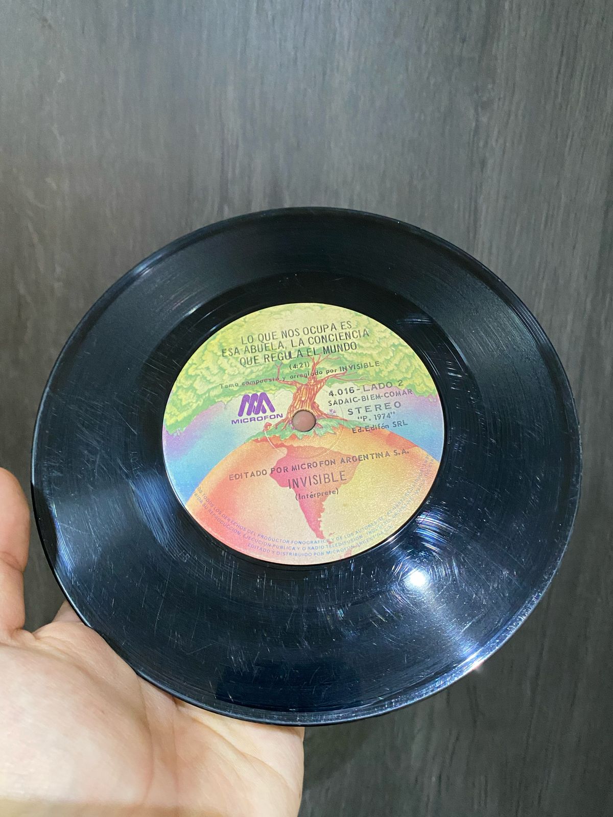 INVISIBLE - INVISIBLE LP + 7" EPOCA