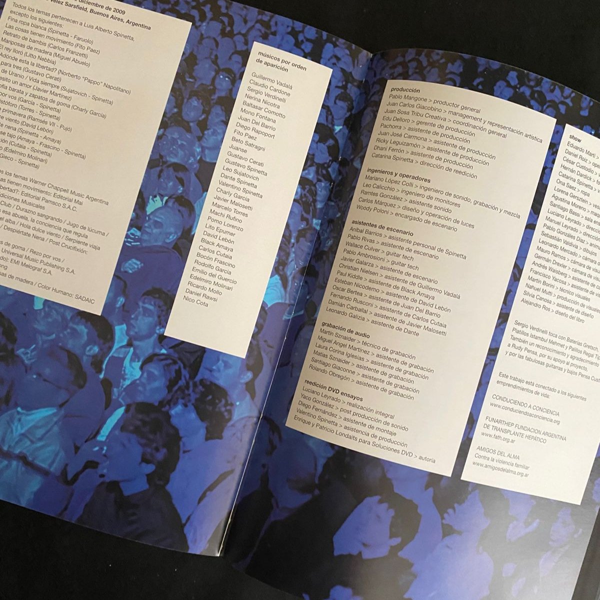 Spinetta y las bandas eternas - Libro Boxset 3 CDs y 3 DVDs.
