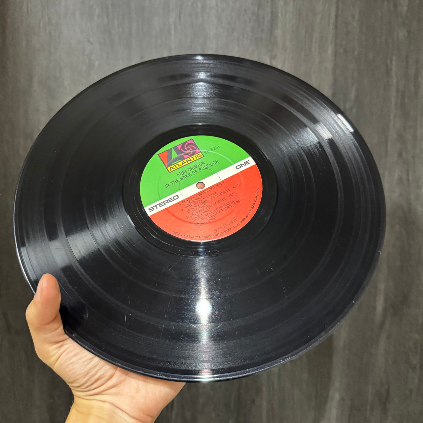 KING CRIMSON - EARTHBOUND VINILO DE EPOCA