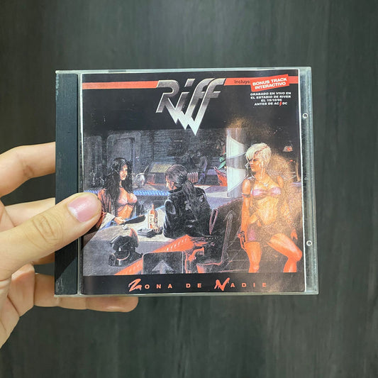 Zona de nadie - RIFF.